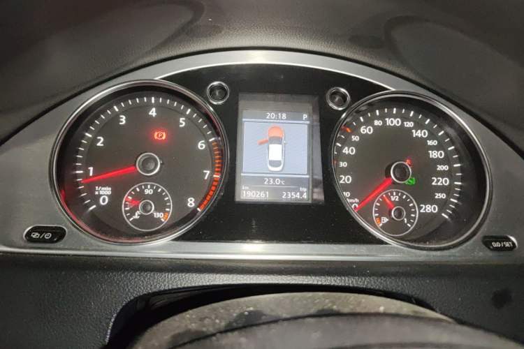 Used Volkswagen FAW-Volkswagen CC 2012 1.8TSI Luxury Model Instrument Cluster