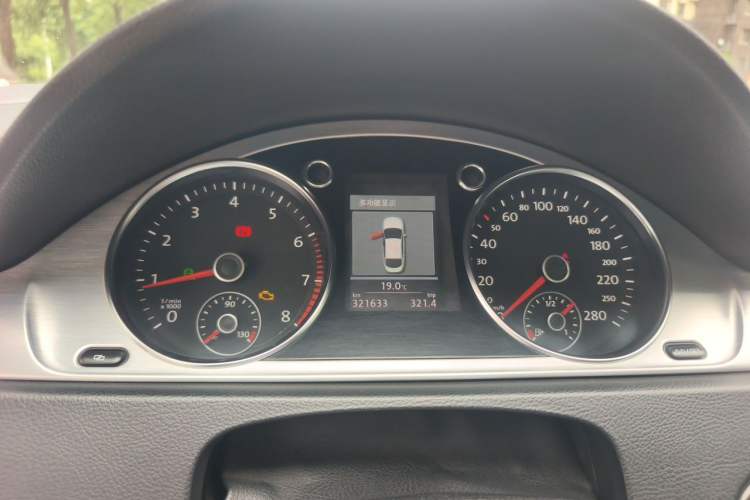 Used Volkswagen FAW-Volkswagen CC 2012 2.0 TSI Ultimate Edition Instrument Cluster