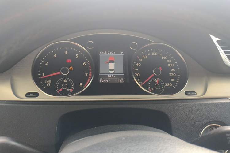Used Volkswagen FAW-Volkswagen CC 2012 2.0 TSI Ultimate Edition Instrument Cluster