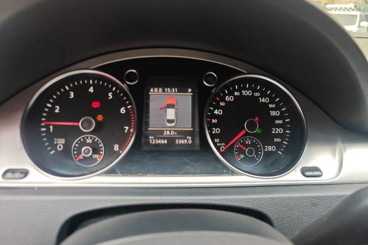 Used Volkswagen FAW-Volkswagen CC 2012 1.8TSI Luxury Model Instrument Cluster