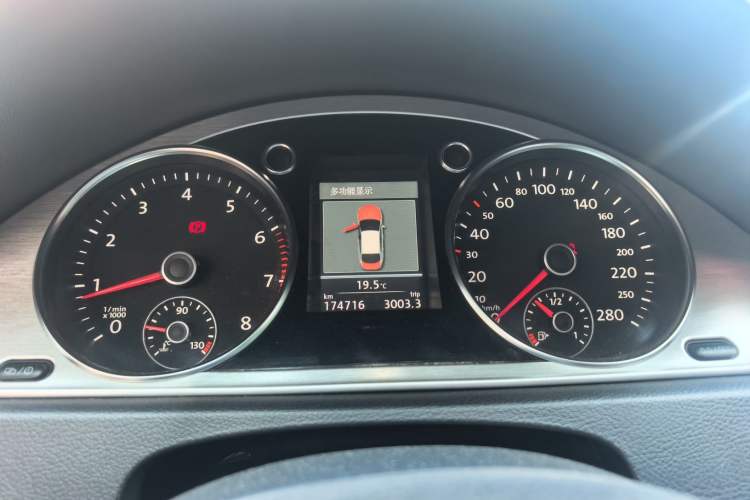 Used Volkswagen FAW-Volkswagen CC 2012 1.8TSI Prestige Model Instrument Cluster
