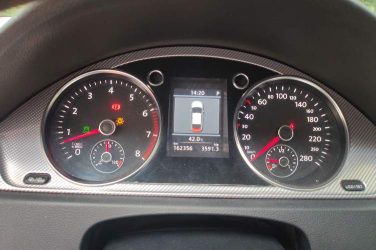 Used Volkswagen FAW-Volkswagen CC 2012 3.0 FSI V6 Instrument Cluster