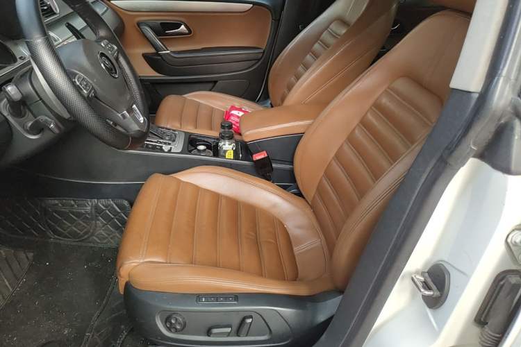 Used Volkswagen FAW-Volkswagen CC 2012 2.0 TSI Luxury Model Left Front Seat