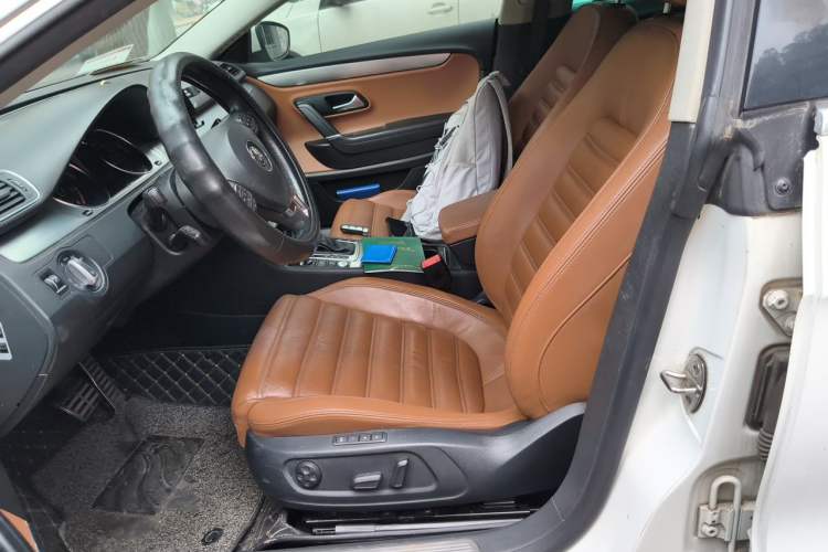 Used Volkswagen FAW-Volkswagen CC 2012 1.8TSI Luxury Model Left Front Seat