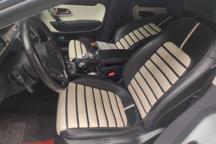 Used Volkswagen FAW-Volkswagen CC 2012 3.0 FSI V6 Left Front Seat