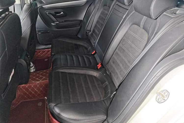 Used Volkswagen FAW-Volkswagen CC 2012 1.8TSI Luxury Model Left Rear Seat