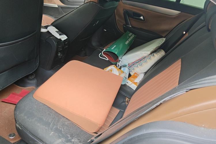 Used Volkswagen FAW-Volkswagen CC 2012 1.8TSI Luxury Model Left Rear Seat