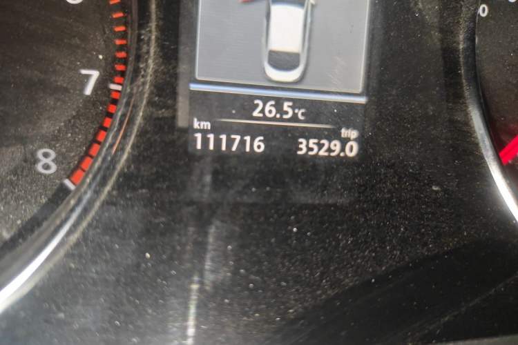 Used Volkswagen FAW-Volkswagen CC 2012 2.0 TSI Ultimate Edition Odometer Close Up