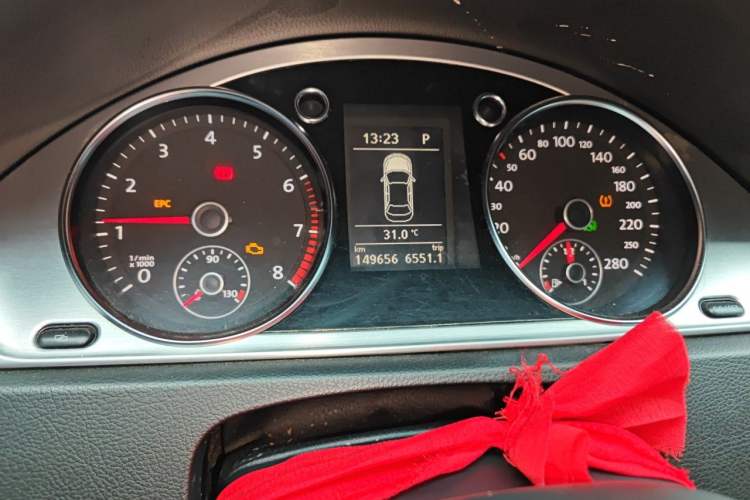 Used Volkswagen FAW-Volkswagen CC 2012 1.8TSI Elite Edition Odometer Close Up
