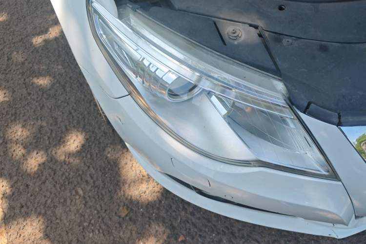 Used Volkswagen FAW-Volkswagen CC 2012 3.0 FSI V6 Right Front Headlight