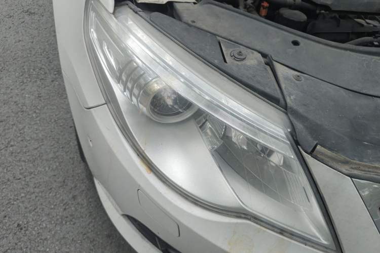 Used Volkswagen FAW-Volkswagen CC 2012 1.8TSI Luxury Model Right Front Headlight