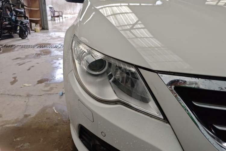 Used Volkswagen FAW-Volkswagen CC 2012 2.0 TSI Luxury Model Right Front Headlight