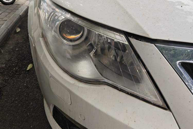Used Volkswagen FAW-Volkswagen CC 2012 1.8TSI Luxury Model Right Front Headlight