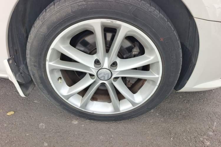 Used Volkswagen FAW-Volkswagen CC 2012 1.8TSI Prestige Model Right Front Wheel Hub