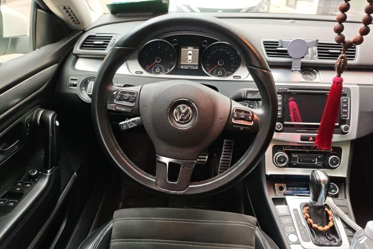Used Volkswagen FAW-Volkswagen CC 2012 2.0 TSI Ultimate Edition Steering Wheel