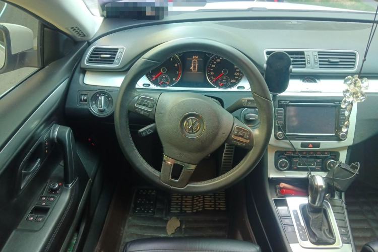 Used Volkswagen FAW-Volkswagen CC 2012 1.8TSI Elite Edition Steering Wheel