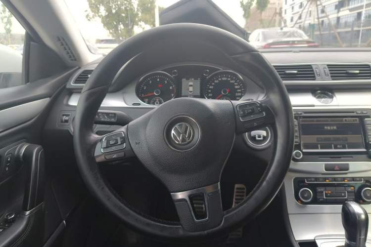 Used Volkswagen FAW-Volkswagen CC 2012 2.0 TSI Ultimate Edition Steering Wheel