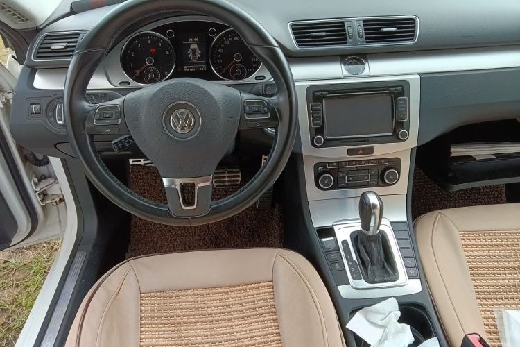 Used Volkswagen FAW-Volkswagen CC 2012 1.8TSI Elite Edition Steering Wheel