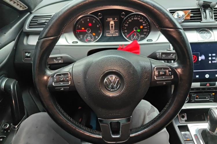 Used Volkswagen FAW-Volkswagen CC 2012 1.8TSI Elite Edition Steering Wheel