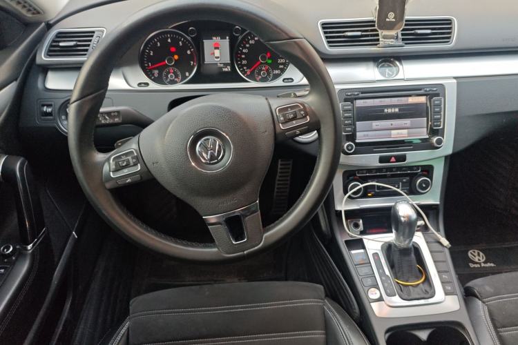 Used Volkswagen FAW-Volkswagen CC 2012 2.0 TSI Luxury Model Steering Wheel