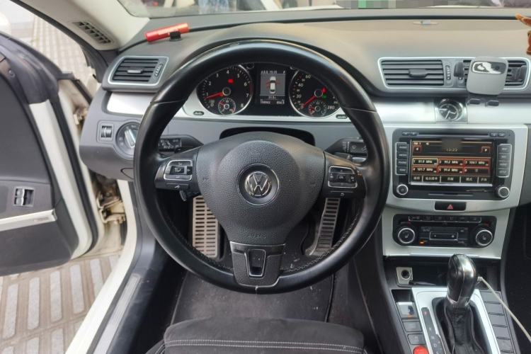 Used Volkswagen FAW-Volkswagen CC 2012 2.0 TSI Ultimate Edition Steering Wheel