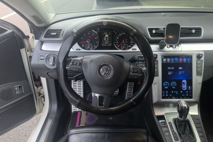 Used Volkswagen FAW-Volkswagen CC 2012 1.8TSI Prestige Model Steering Wheel