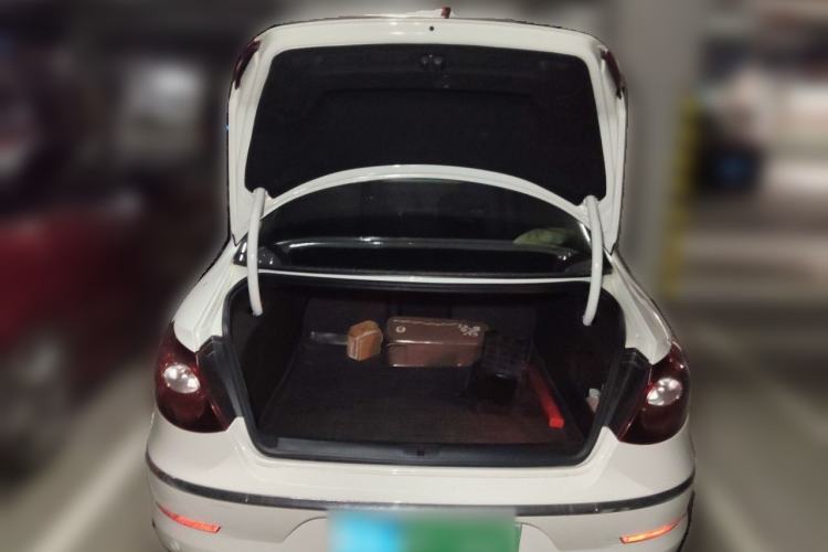 Used Volkswagen FAW-Volkswagen CC 2012 1.8TSI Prestige Model Trunk