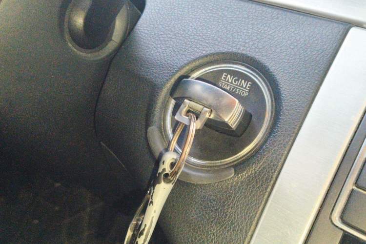 Used Volkswagen FAW-Volkswagen CC 2012 2.0 TSI Luxury Model Vehicle Key