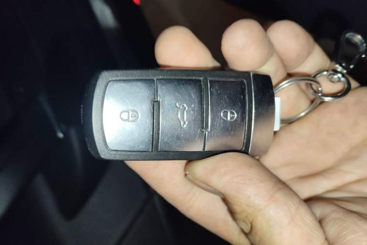 Used Volkswagen FAW-Volkswagen CC 2012 1.8TSI Prestige Model Vehicle Key