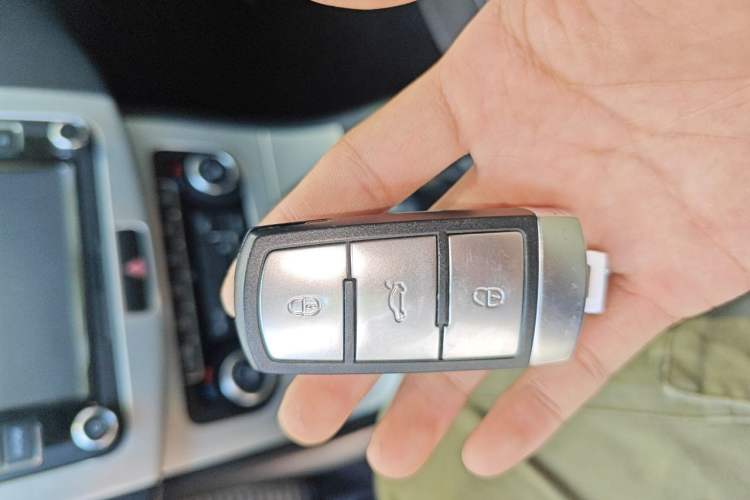Used Volkswagen FAW-Volkswagen CC 2012 1.8TSI Luxury Model Vehicle Key