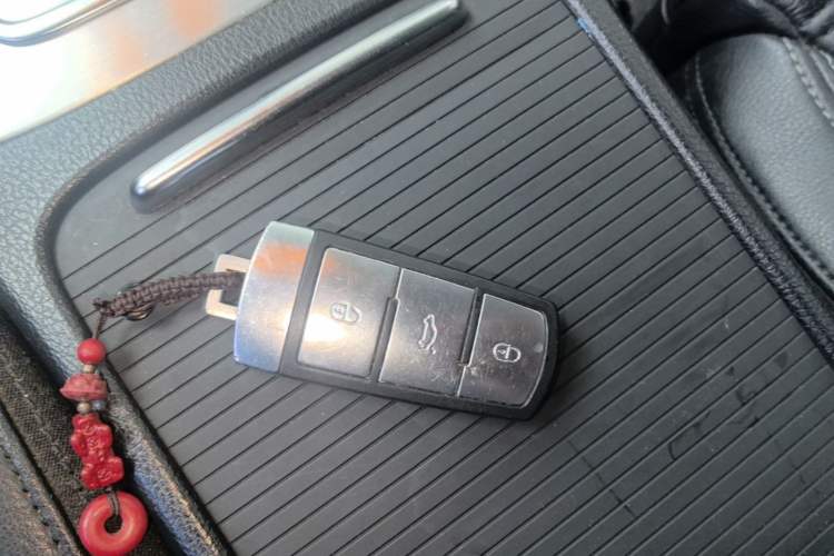 Used Volkswagen FAW-Volkswagen CC 2012 1.8TSI Prestige Model Vehicle Key