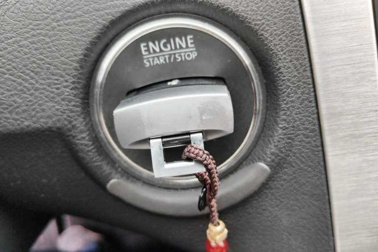 Used Volkswagen FAW-Volkswagen CC 2012 1.8TSI Luxury Model Vehicle Key