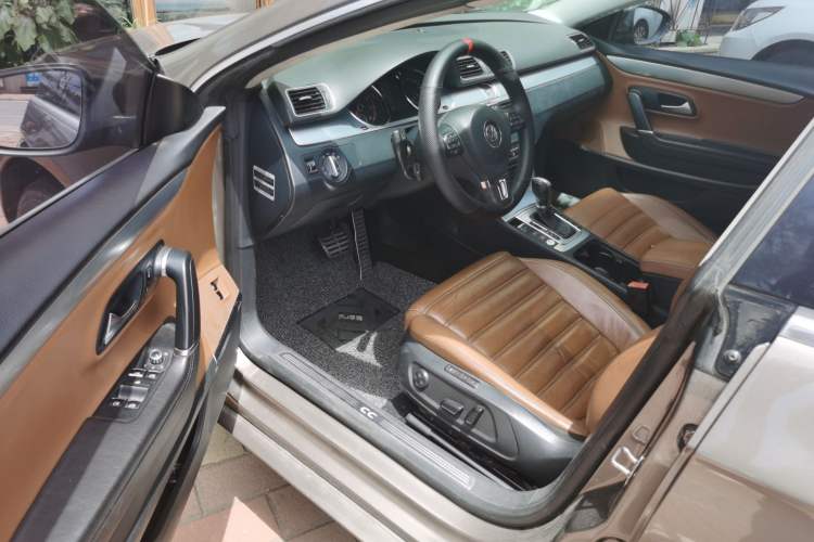 Used Volkswagen FAW-Volkswagen CC 2012 2.0 TSI Luxury Model Driver Seat