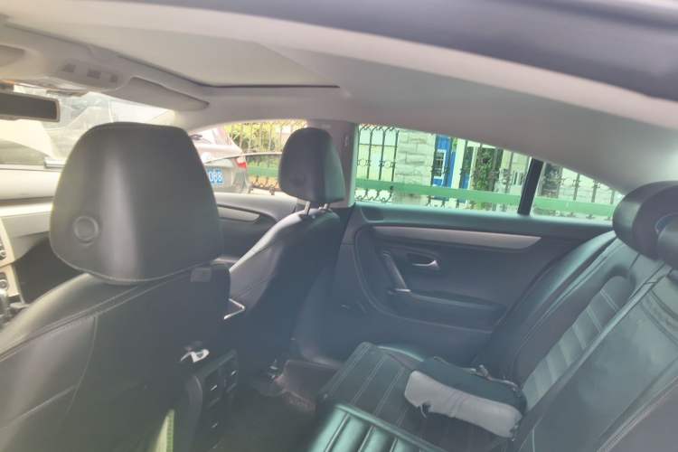 Used Volkswagen FAW-Volkswagen CC 2012 2.0 TSI Luxury Model Headliner