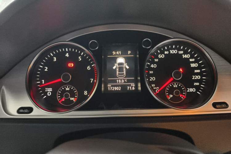Used Volkswagen FAW-Volkswagen CC 2012 1.8TSI Elite Edition Instrument Cluster