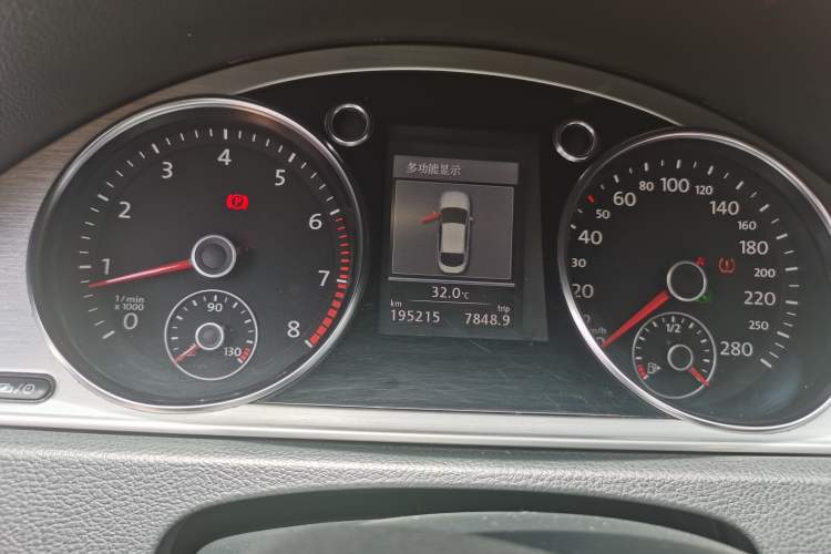 Used Volkswagen FAW-Volkswagen CC 2012 2.0 TSI Luxury Model Instrument Cluster