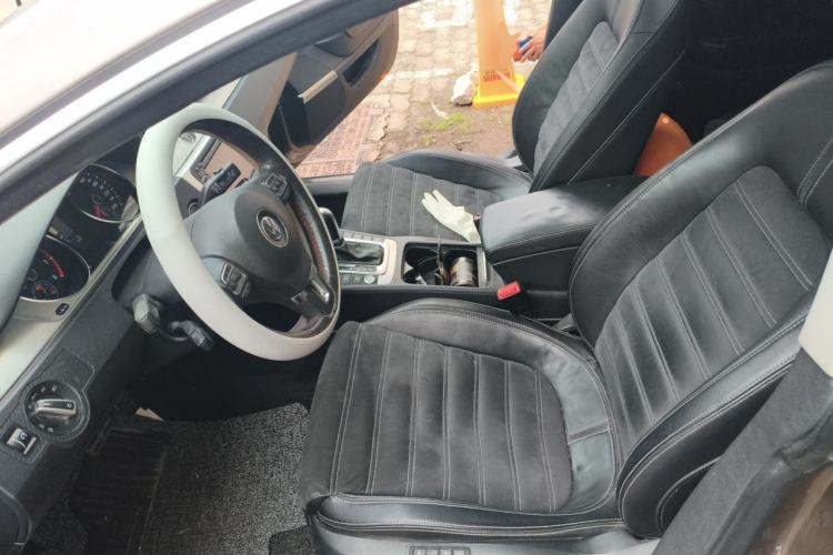 Used Volkswagen FAW-Volkswagen CC 2012 2.0 TSI Ultimate Edition Left Front Seat