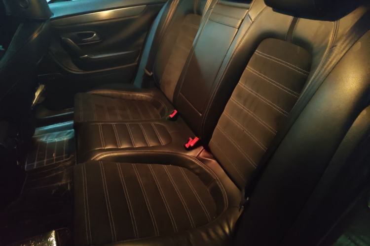 Used Volkswagen FAW-Volkswagen CC 2012 2.0 TSI Luxury Model Left Rear Seat