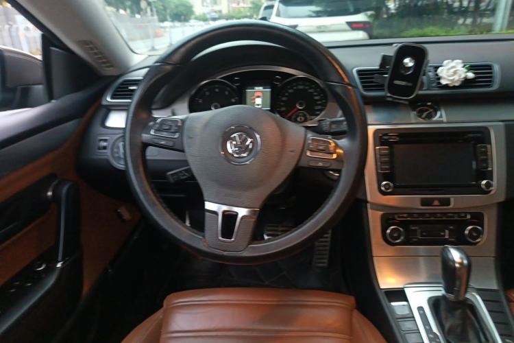 Used Volkswagen FAW-Volkswagen CC 2012 1.8TSI Luxury Model Steering Wheel