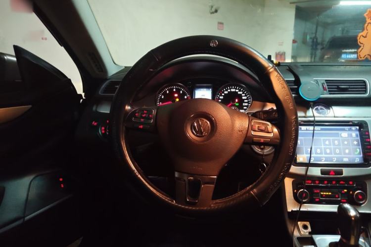 Used Volkswagen FAW-Volkswagen CC 2012 2.0 TSI Luxury Model Steering Wheel