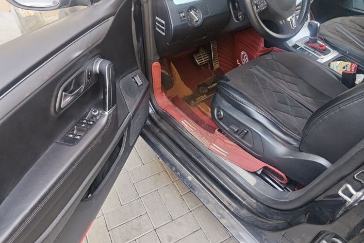 Used Volkswagen FAW-Volkswagen CC 2013 1.8TSI Prestige Model Driver Seat