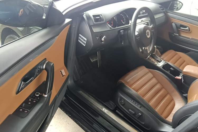 Used Volkswagen FAW-Volkswagen CC 2013 1.8TSI Luxury Model Driver Seat