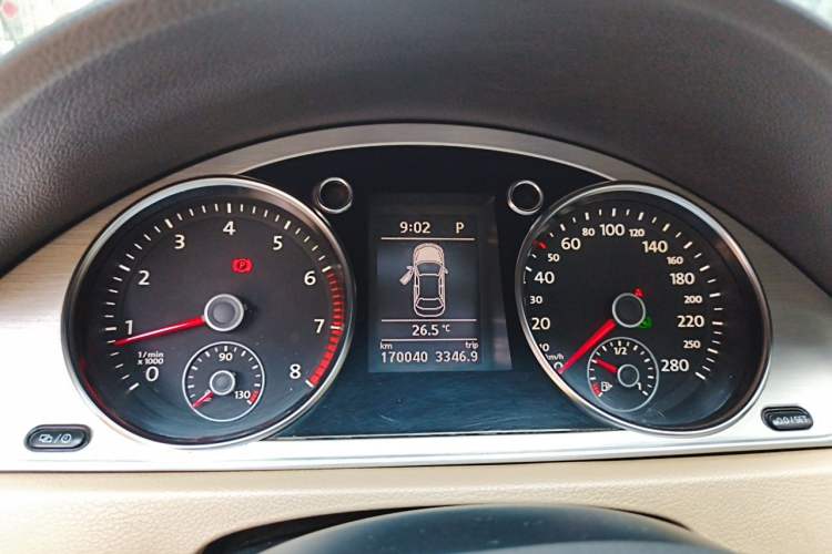 Used Volkswagen FAW-Volkswagen CC 2013 1.8TSI Prestige Model Instrument Cluster