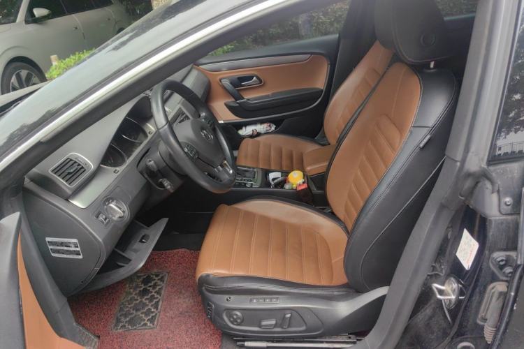 Used Volkswagen FAW-Volkswagen CC 2013 2.0 TSI Ultimate Model Left Front Seat