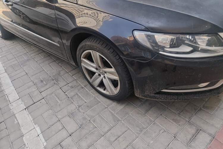Used Volkswagen FAW-Volkswagen CC 2013 1.8TSI Prestige Model Right Front Wheel Hub