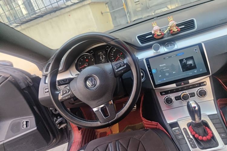 Used Volkswagen FAW-Volkswagen CC 2013 1.8TSI Prestige Model Steering Wheel