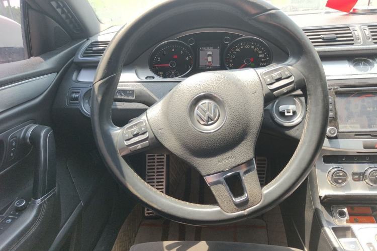Used Volkswagen FAW-Volkswagen CC 2013 2.0 TSI Luxury Model Steering Wheel