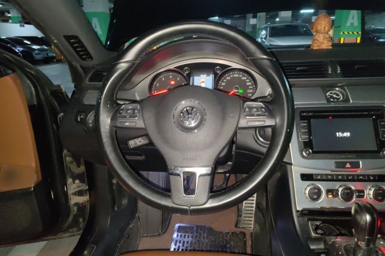 Used Volkswagen FAW-Volkswagen CC 2013 1.8TSI Luxury Model Steering Wheel