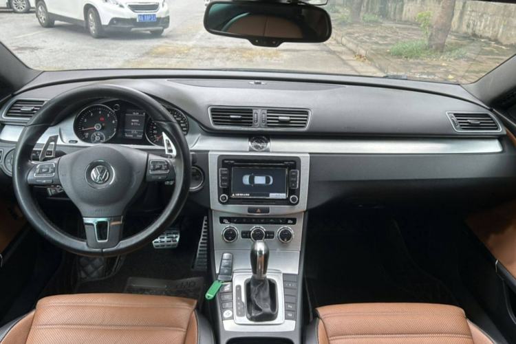 Used Volkswagen FAW-Volkswagen CC 2013 2.0 TSI Ultimate Model Steering Wheel