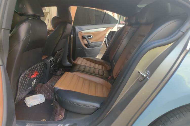 Used Volkswagen FAW-Volkswagen CC 2013 2.0 TSI Luxury Model Left Rear Seat
